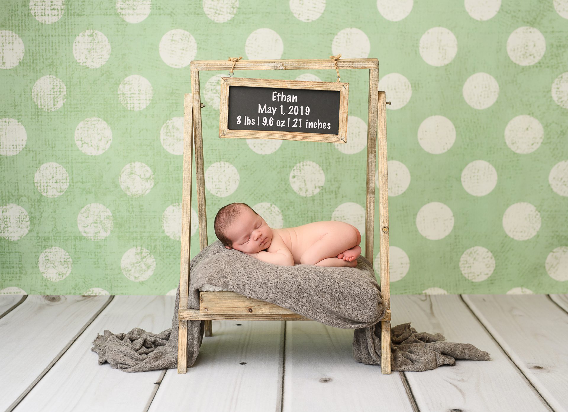 Natalie Roberson newborn photography